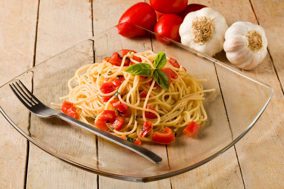 Spaghetti with Garlic and Oil